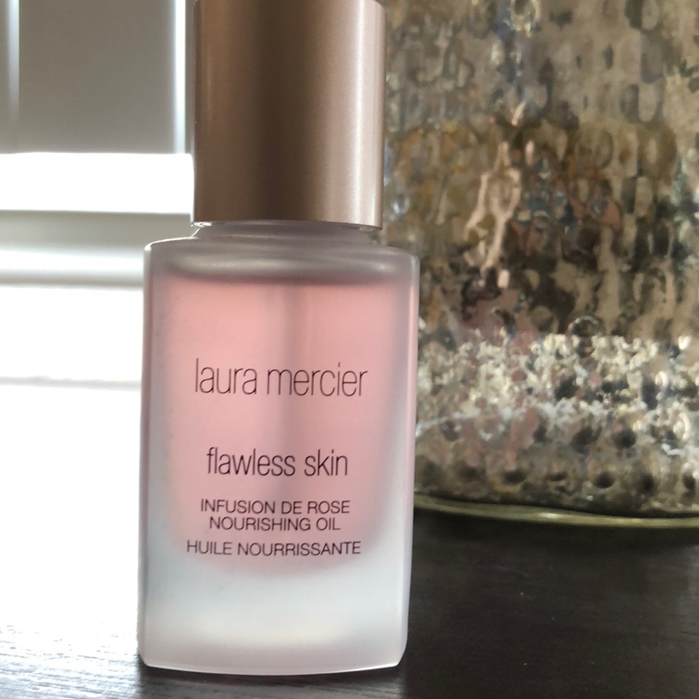 Laura Mercier Flawless Skin Nourishing Oil
